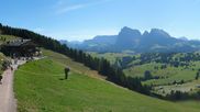 Archiviertes Webcam Bild: Seiser Alm Panorama am 04.09.2026 um 10:35 Uhr