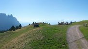Archiviertes Webcam Bild: Seiser Alm Panorama am 04.09.2026 um 16:35 Uhr