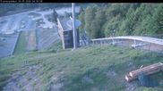 Archived webcam image showing Willingen: Mühlenkopfschanze Take Off Area on 28 May 2026 at 04:10
