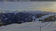 Archiviertes Webcam Bild: Saalbach: Ausblick von der Seidl-Alm am 26 Feb 2026 um 16:22 Uhr