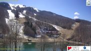 Archiviertes Webcam Bild: Skigebiet Cerreto Laghi - Blick über die Skipisten am 03.04.2026 um 14:10 Uhr