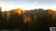 Archived webcam image showing Cerreto Laghi Ski Resort - Passo del Cerreto - Monte La Nuda on 26 Sep 2026 at 18:52