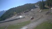 Archived webcam image showing Puy Saint Vincent - La Bergerie base station on 1 May 2026 at 10:31