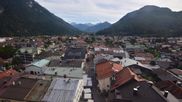 Archiviertes Webcam Bild: Alpenwelt Karwendel - Mittenwald Kirche am 26.08.2026 um 16:19 Uhr