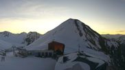 Archived webcam image showing Samnaun - Alp Trida Sattel Lift on 7 Apr 2026 at 07:23