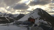 Archived webcam image showing Samnaun - Alp Trida Sattel Lift on 21 May 2026 at 07:12