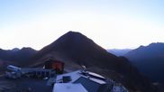 Archived webcam image showing Samnaun - Alp Trida Sattel Lift on 6 Oct 2026 at 07:25