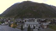Archiviertes Webcam Bild: Täsch - Panoramablick am 10.10.2026 um 18:56 Uhr