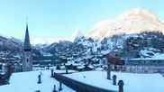 Archiviertes Webcam Bild: Zermatt: Panoramablick auf das Dorf am 26 Feb 2026 um 08:11 Uhr
