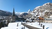 Archiviertes Webcam Bild: Zermatt: Panoramablick auf das Dorf am 26 Feb 2026 um 10:11 Uhr