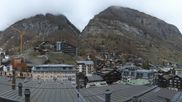 Archiviertes Webcam Bild: Zermatt: Panoramablick auf das Dorf am 13.04.2026 um 10:51 Uhr