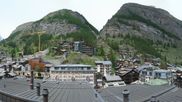 Archived webcam image showing Zermatt - Grand Hotel Zermatterhof on 4 Jun 2026 at 12:40