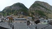 Archiviertes Webcam Bild: Zermatt: Panoramablick auf das Dorf am 26.08.2026 um 14:42 Uhr