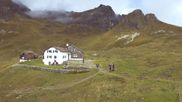 Archiviertes Webcam Bild: Warth Schröcken: Widdersteinhütte am 14.10.2026 um 12:05 Uhr
