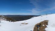 Archiviertes Webcam Bild: Hotham Alpine Resort: Panoramakamera am 27.08.2026 um 04:01 Uhr