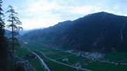 Archiviertes Webcam Bild: Mayrhofen: Ausblick Gasthof Zimmereben am 12.04.2026 um 06:14 Uhr