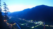 Archiviertes Webcam Bild: Mayrhofen: Ausblick Gasthof Zimmereben am 13.07.2026 um 04:38 Uhr