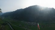 Archiviertes Webcam Bild: Mayrhofen: Ausblick Gasthof Zimmereben am 27.08.2026 um 08:32 Uhr