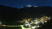 Archiviertes Webcam Bild: Mayrhofen: Ausblick Gasthof Zimmereben am 30.10.2026 um 04:19 Uhr