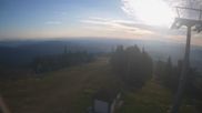 Archiviertes Webcam Bild: Jaworzyna Krynicka - Bergstation am 27.08.2026 um 07:24 Uhr