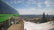 Archiviertes Webcam Bild: Slotwiny Arena - Bergstation Sessellift am 12.04.2026 um 12:44 Uhr