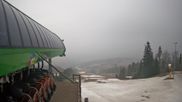 Archiviertes Webcam Bild: Slotwiny Arena - Bergstation Sessellift am 16.04.2026 um 06:37 Uhr