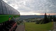 Archiviertes Webcam Bild: Slotwiny Arena - Bergstation Sessellift am 12.07.2026 um 04:55 Uhr