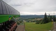 Archiviertes Webcam Bild: Slotwiny Arena - Bergstation Sessellift am 12.07.2026 um 07:55 Uhr