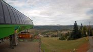Archiviertes Webcam Bild: Slotwiny Arena - Bergstation Sessellift am 10.10.2026 um 16:58 Uhr