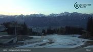 Archiviertes Webcam Bild: Tulfes: Mittelstation Glungezer Video-Webcam am 12.04.2026 um 05:09 Uhr
