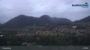 Archiviertes Webcam Bild: Ruhpolding: Panoramablick auf den Ort am 10.10.2026 um 07:03 Uhr