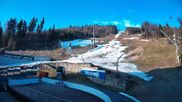 Archiviertes Webcam Bild: Beskid Sport Arena - Talstation am 12.04.2026 um 07:03 Uhr