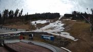 Archiviertes Webcam Bild: Beskid Sport Arena - Talstation am 12.04.2026 um 14:03 Uhr