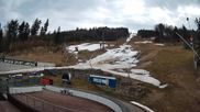 Archiviertes Webcam Bild: Beskid Sport Arena - Talstation am 12.04.2026 um 16:03 Uhr