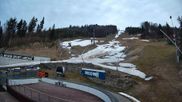 Archiviertes Webcam Bild: Beskid Sport Arena - Talstation am 12.04.2026 um 18:03 Uhr