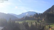 Archiviertes Webcam Bild: Oberstaufen: Biohotel Schratt - Blick zum Hochgrat am 17.04.2026 um 08:07 Uhr