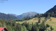Archiviertes Webcam Bild: Oberstaufen: Biohotel Schratt - Blick zum Hochgrat am 12.07.2026 um 16:48 Uhr