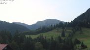 Archiviertes Webcam Bild: Oberstaufen: Biohotel Schratt - Blick zum Hochgrat am 27.08.2026 um 06:06 Uhr