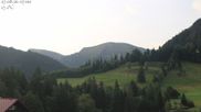Archiviertes Webcam Bild: Oberstaufen: Biohotel Schratt - Blick zum Hochgrat am 27.08.2026 um 07:06 Uhr