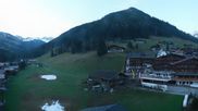 Archived webcam image showing Alpbach - Galtenberg ski lift on 17 Apr 2026 at 07:56