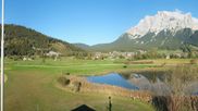 Archiviertes Webcam Bild: Tiroler Zugspitz Arena - Golfplatz Ehrwald-Lermoos am 12.10.2026 um 16:34 Uhr