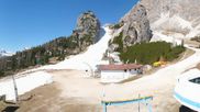 Archiviertes Webcam Bild: Cortina d'Ampezzo: Tofana-Abfahrt (Duca d'Aosta) am 01.05.2026 um 10:14 Uhr