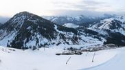 Archiviertes Webcam Bild: SkiWelt Westendorf - Bergstation Fleidingbahn am 12.04.2026 um 07:21 Uhr