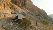 Archived webcam image showing Cortina d'Ampezzo - Top Station Pomedes on 31 Jul 2026 at 06:01