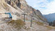 Archived webcam image showing Cortina d'Ampezzo - Top Station Pomedes on 2 Oct 2026 at 08:18