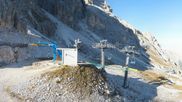 Archived webcam image showing Cortina d'Ampezzo - Top Station Pomedes on 2 Oct 2026 at 16:18