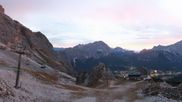 Archiviertes Webcam Bild: Cortina d'Ampezzo - Bergstation Pomedes am 17.10.2026 um 07:58 Uhr