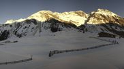 Archived webcam image showing Oberiss Alm in the Stubai Oberberg valley on 26 Feb 2026 at 08:54