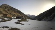Archiviertes Webcam Bild: Stubaier Oberbergtal - Oberiss Alm am 12.04.2026 um 08:57 Uhr