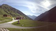 Archived webcam image showing Oberiss Alm in the Stubai Oberberg valley on 26 Jun 2026 at 08:30